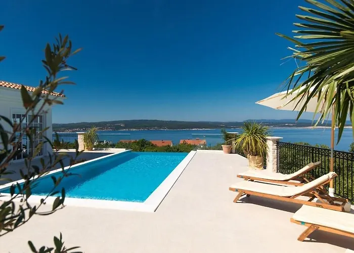 In With Swimming Pool Villa
